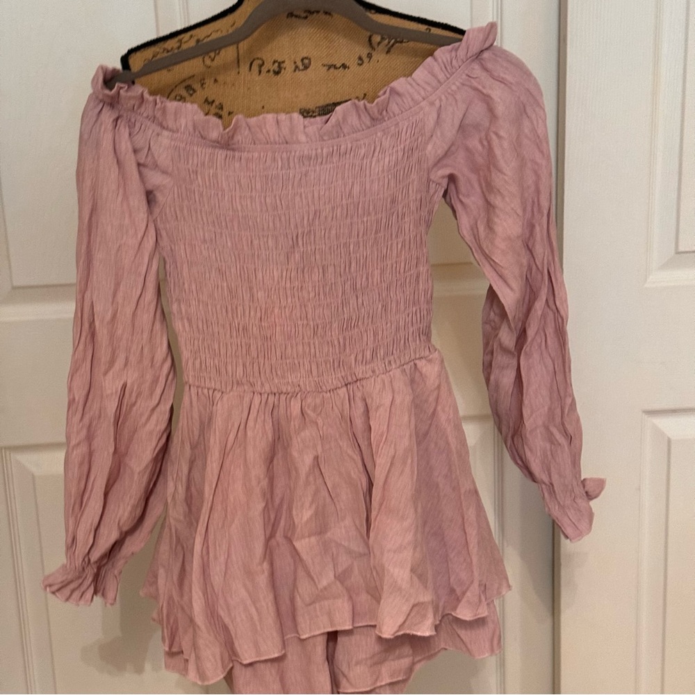 NWT Missguided off the shoulder romper size 4